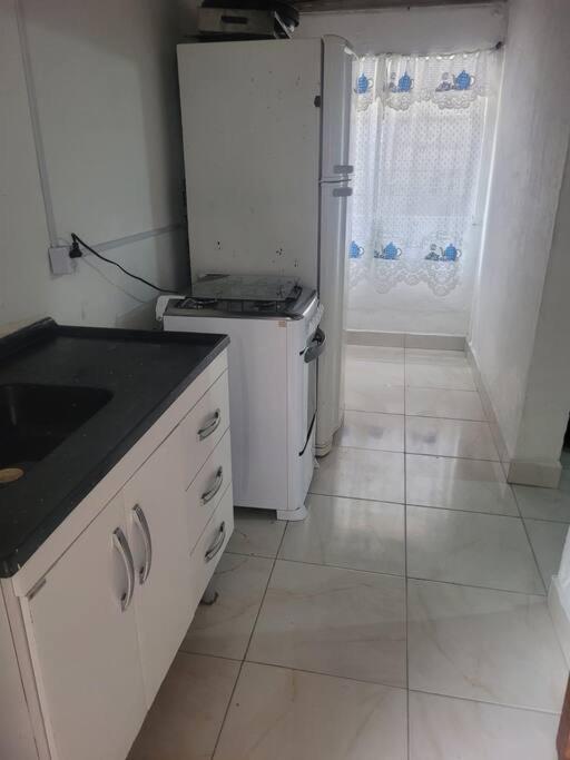 Kitnet Temporada Na Simples Holiday home